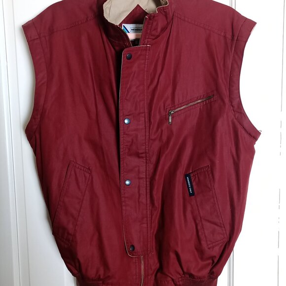 Members Only Vintage Jacket With Zippered Removable Sleeves - Picture 4 of 8